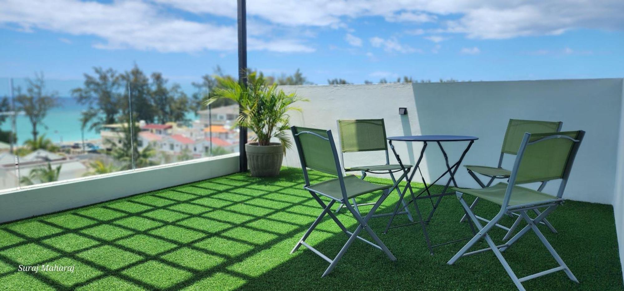 Driftwood Beach Apartment "Oasis In Paradise" Flic-en-Flacq Esterno foto